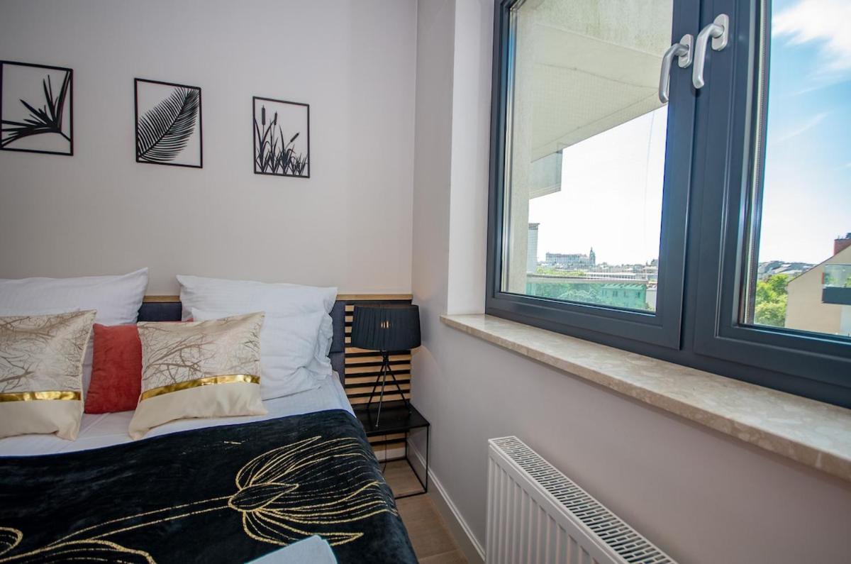 Apartment Inpoint 2-rooms With Bath, Balcony, Parking And View - Wawel Castle *