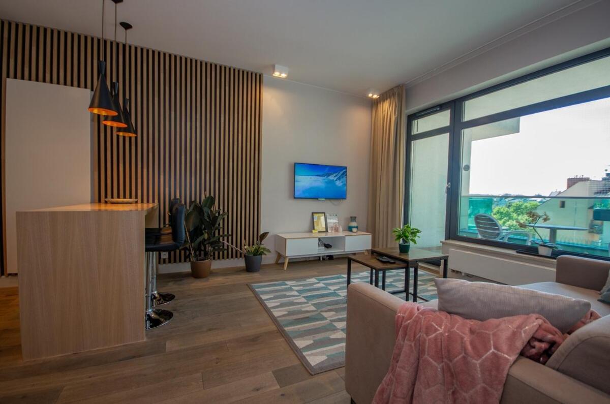 Inpoint 2-rooms With Bath, Balcony, Parking And View - Wawel Castle Appartement